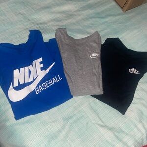 Bundle of 3 Nike youth long sleeve shirts